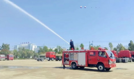 消防车视频,火场救援纪实