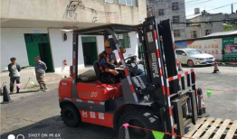 新手学开叉车视频,视频教程带你轻松入门