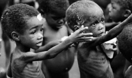 非洲小孩饥饿的视频